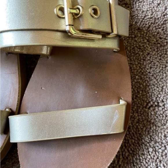 Aldo size 9 gold sandals - Picture 2 of 4
